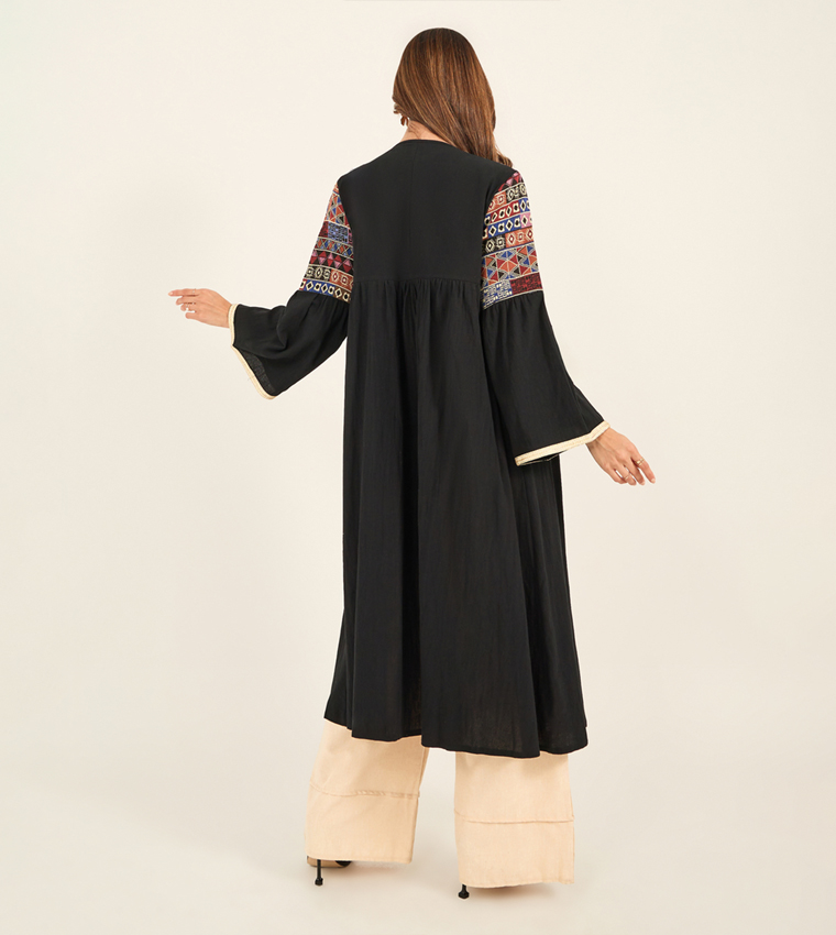 Embroidered Bell Sleeves Regular Fit Kimono