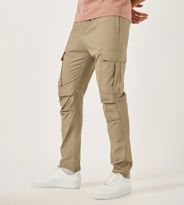 Solid Straight Fit Cargo Pants