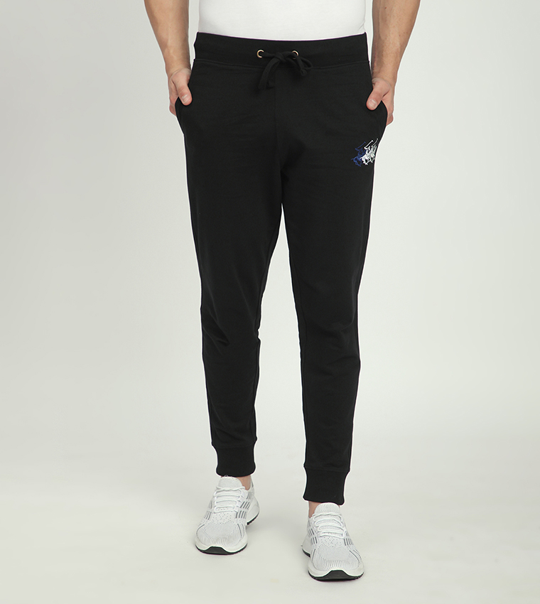 جوغر ضيق برباط على الخصر 