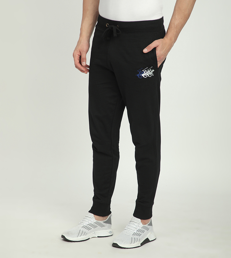 جوغر ضيق برباط على الخصر 