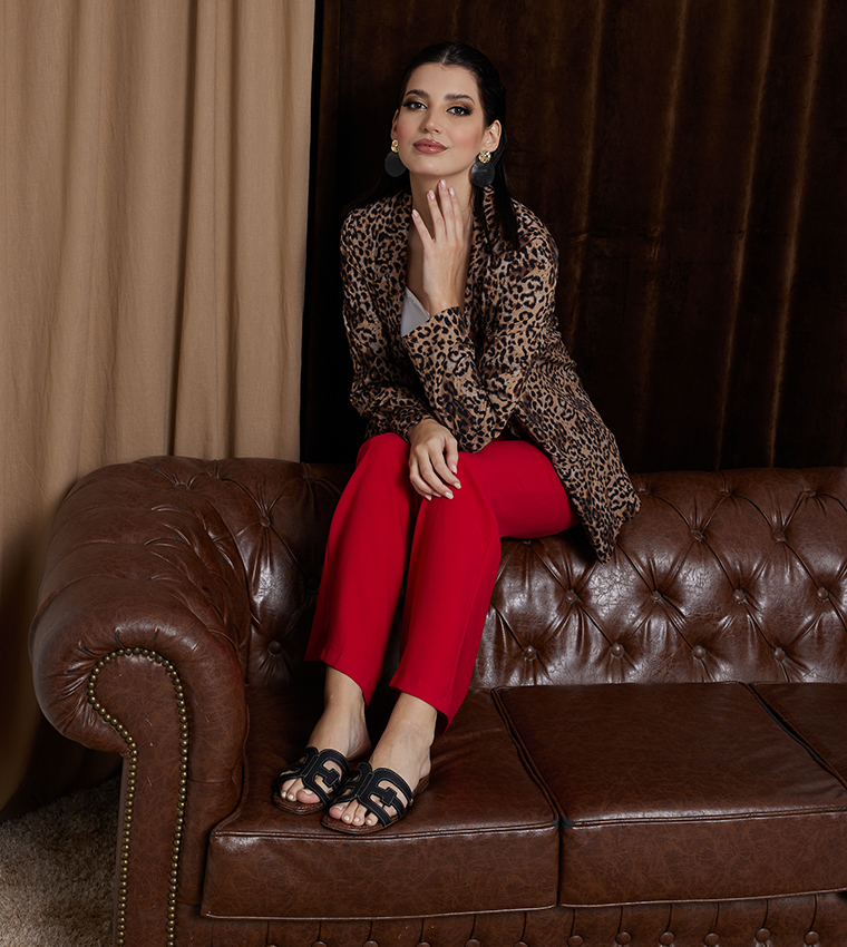 Bay Typography Print Flat Sandals