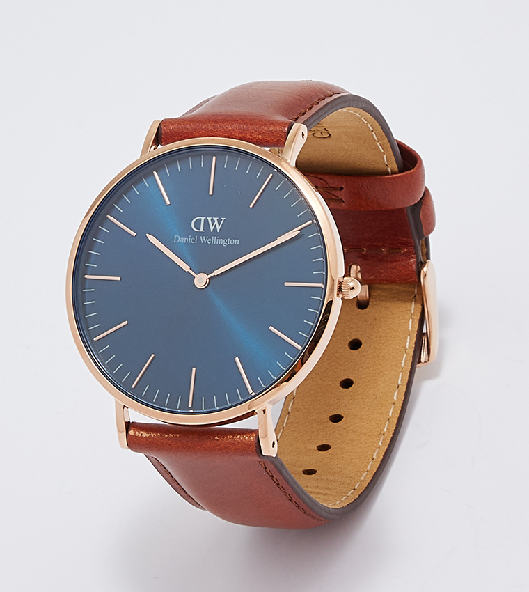 Classic Leather Strap Analog Watch