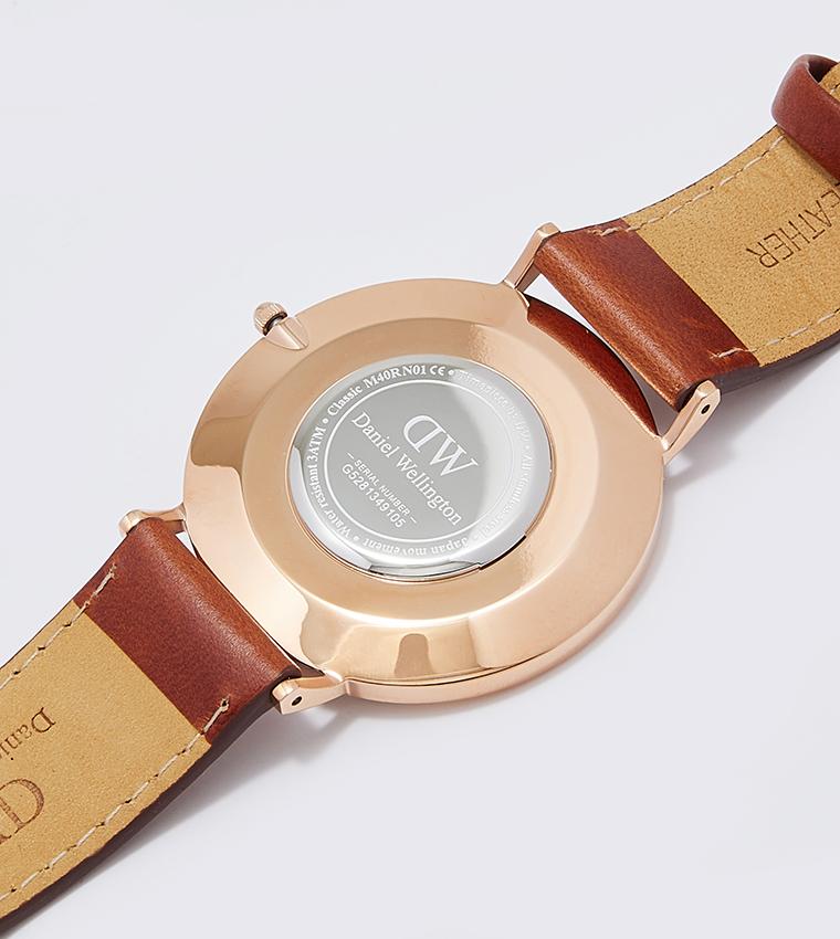 Classic Leather Strap Analog Watch