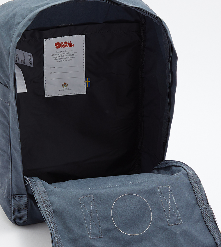 Buy Fjallraven Kanken Classic Graphite Backpack Navy Blue In NAVY BLUE