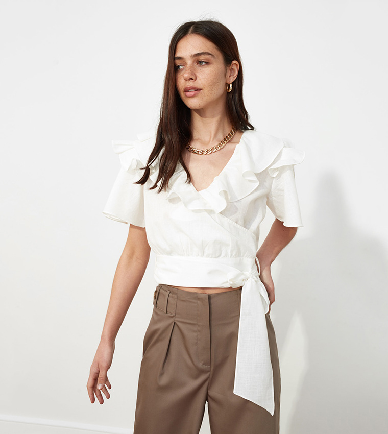 Buy Trendyol Cross Over Crop Top In White | 6thStreet Saudi Arabia