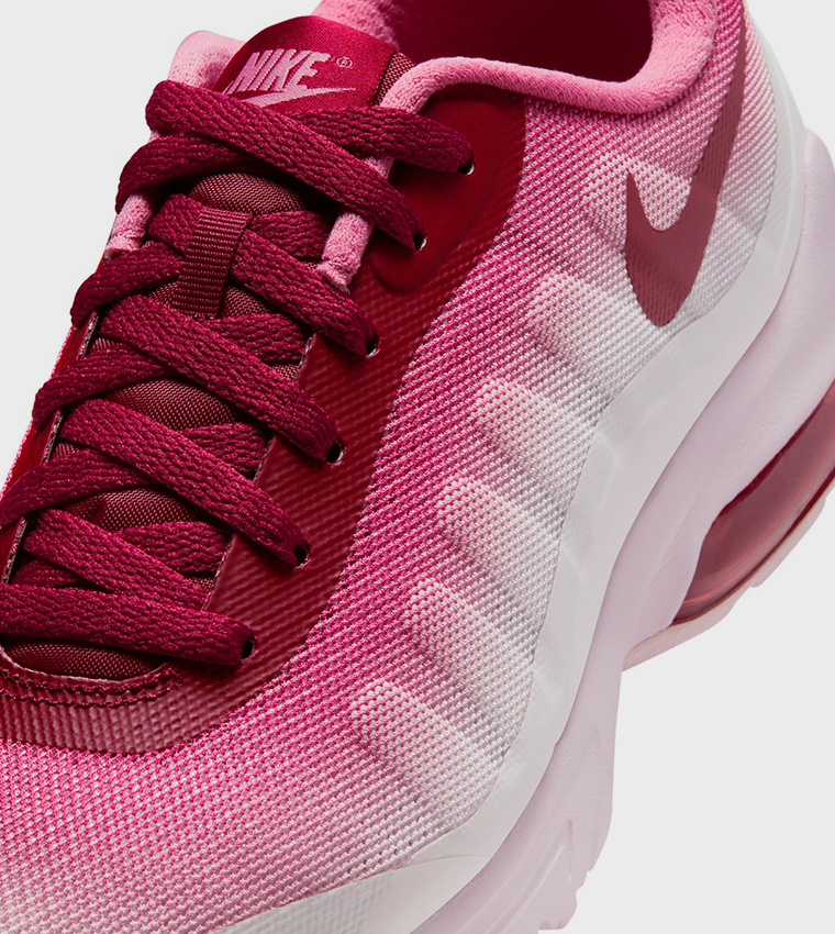 سنيكرز جري إير ماكس إنفيغور