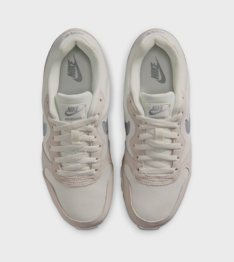 MD 2 Logo Detail Running Shoes