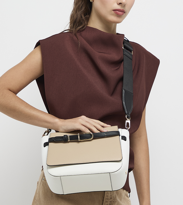 PENELOPE CLRBLK Textured Flap Crossbody Bag