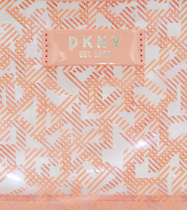 حقيبة مستحضرات تجميل بطبعة