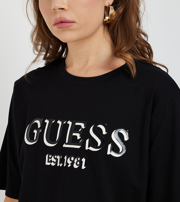 All black guess shirt best sale