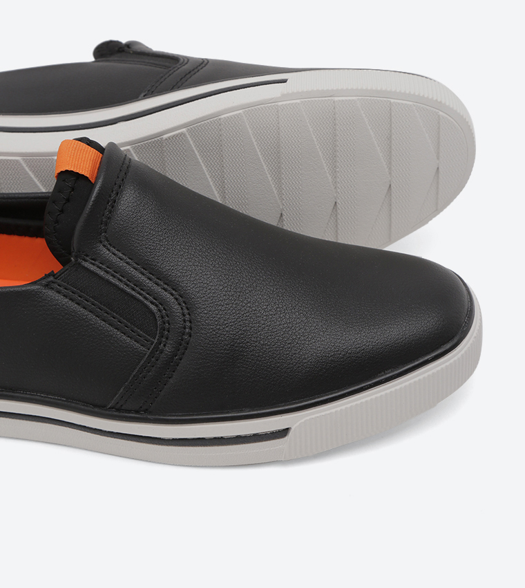 Aeropostale slip on shoes discount
