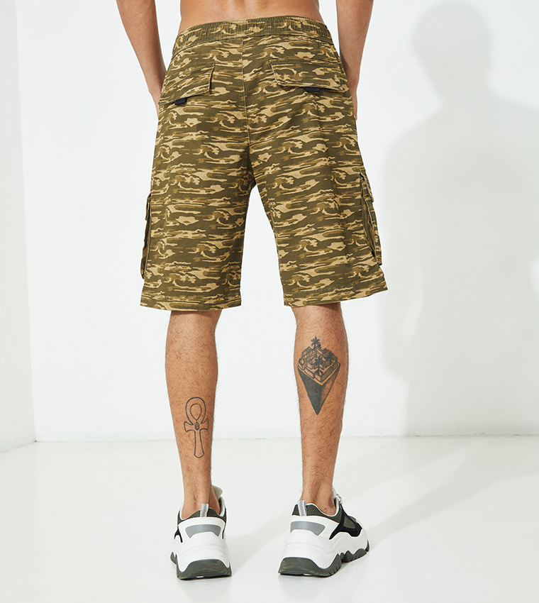 Aeropostale khaki shorts top