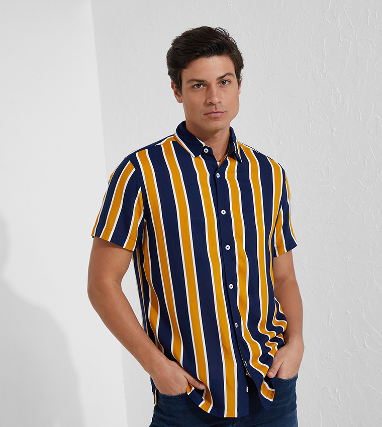 Penshoppe button down polo shop