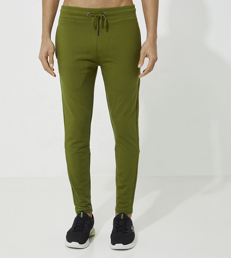 Aero Solid Joggers with Back Pocket