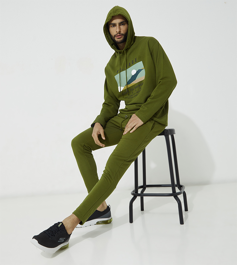 Aero Solid Joggers with Back Pocket