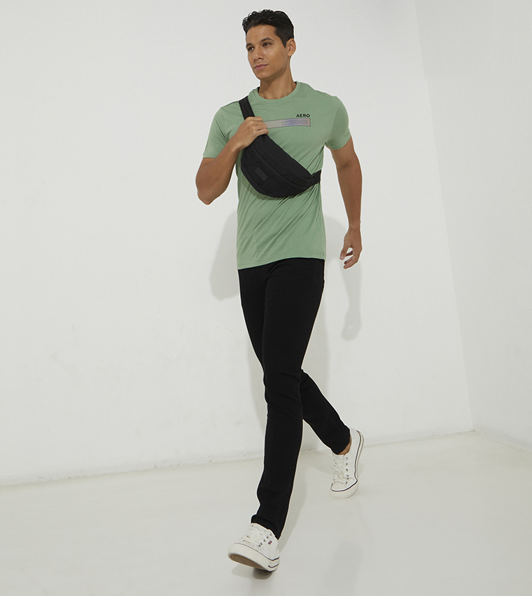 تيشيرت ايرو للشباب بطبعة 