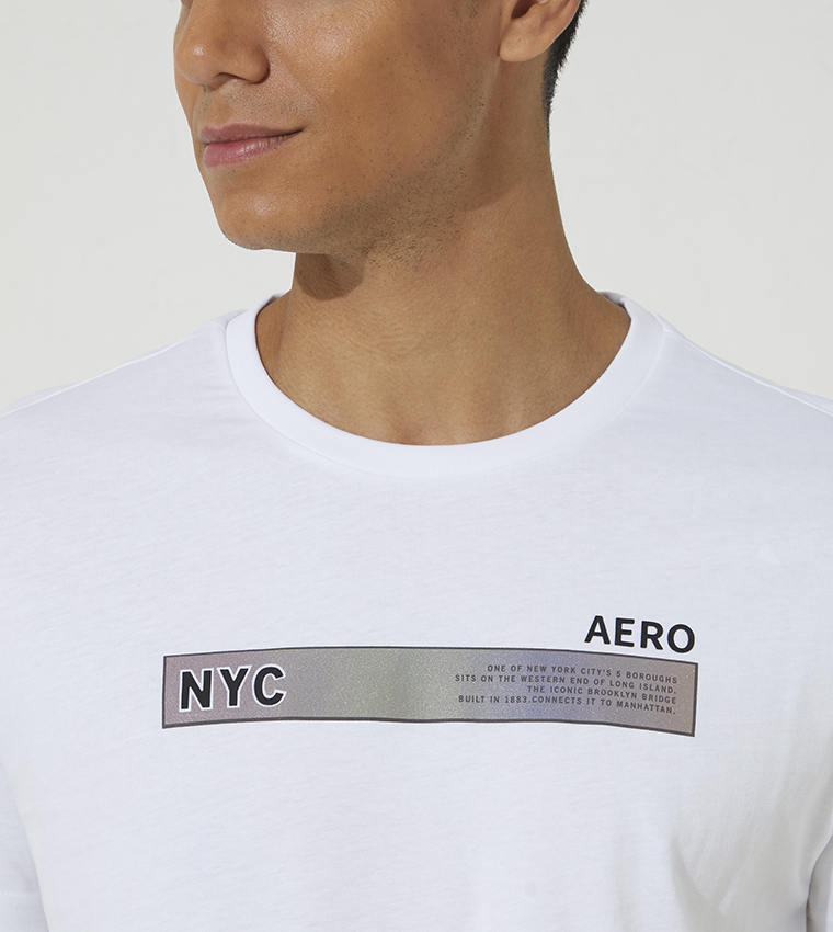 تيشيرت ايرو للشباب بطبعة 