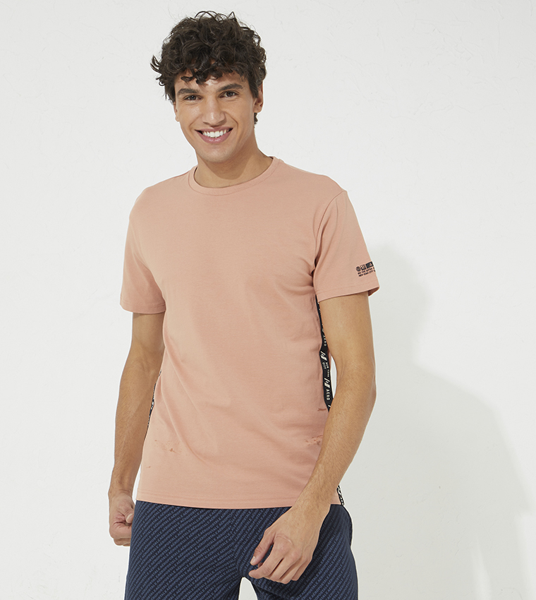 Aero Men's Solid Crew Neck T-Shirt