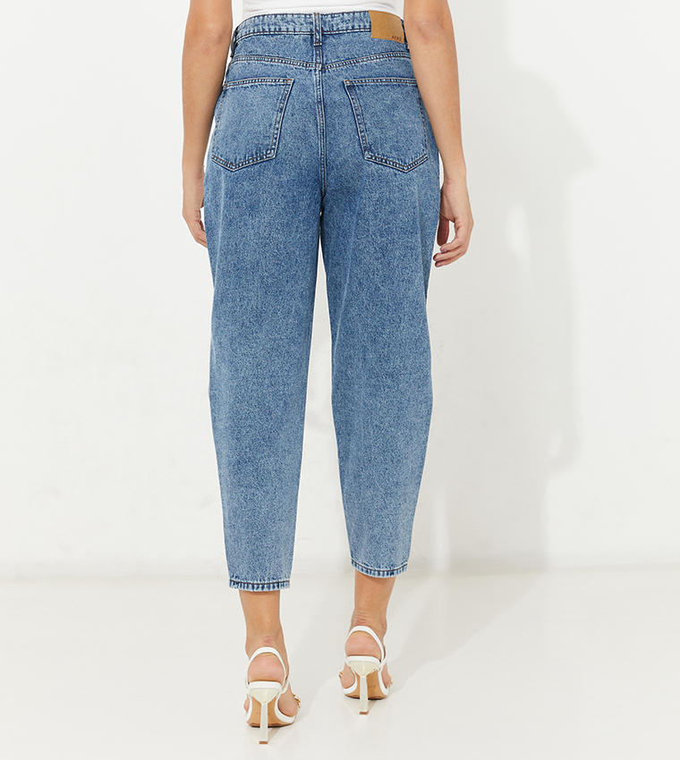 Aero Light Wash Mom Fit Jeans