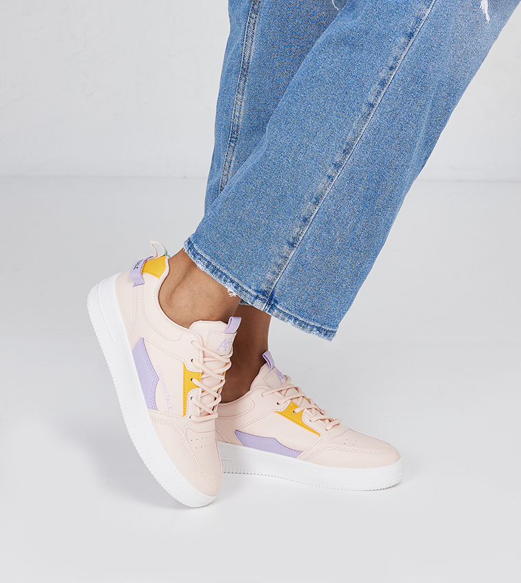 Aero Girls Color Block Lace-Up Sneakers