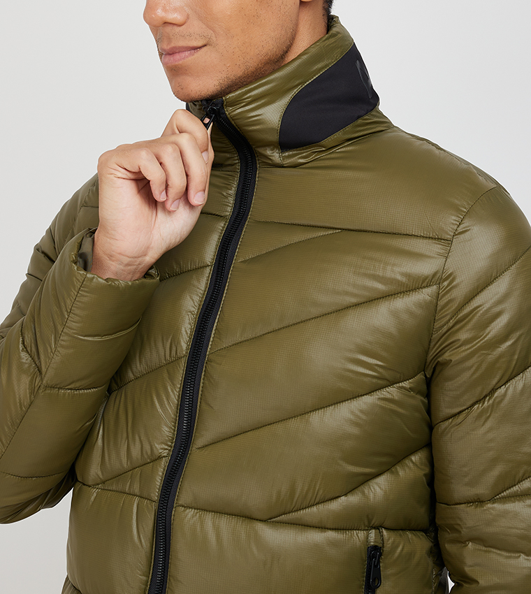 Aero Men's Solid Quilted Jacket