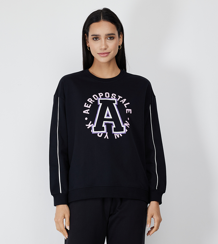Sweatshirt a store