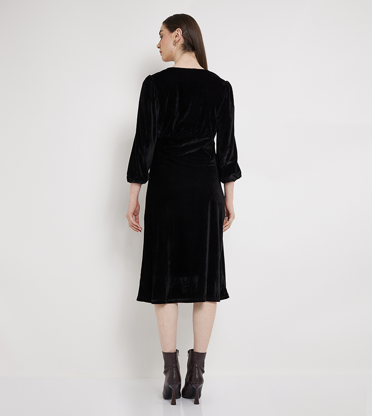 Buy Aeropostale Aero Women Round Neck Velvet Midi Dress In Black 6thStreet Bahrain