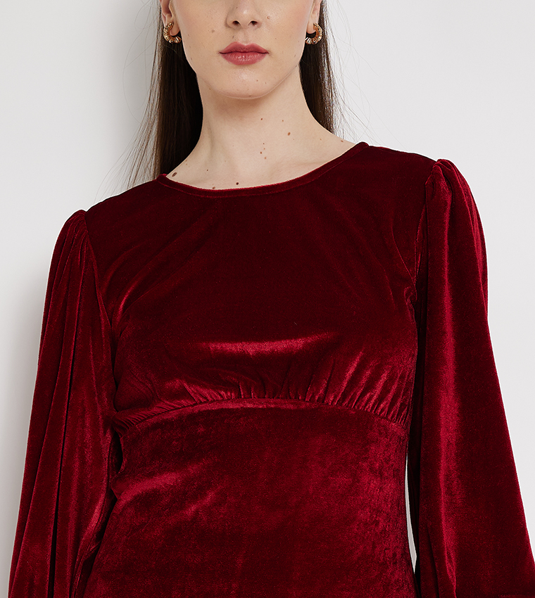 Buy Aeropostale Aero Women Round Neck Velvet Midi Dress In Burgundy 6thStreet Oman