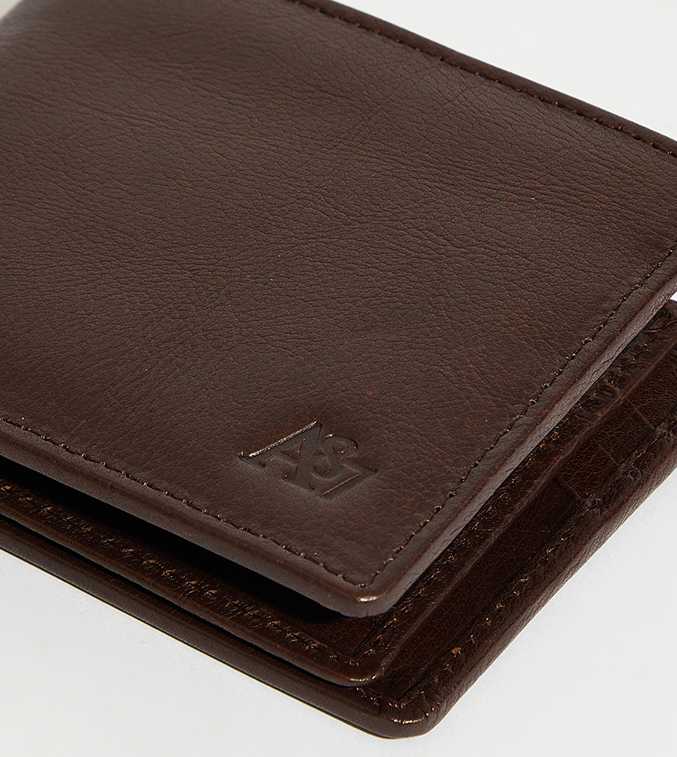 Aero Men's Bi-Fold Leather Wallet
