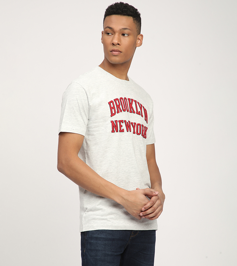 Aero Men's Brooklyn New York Applique T-Shirt