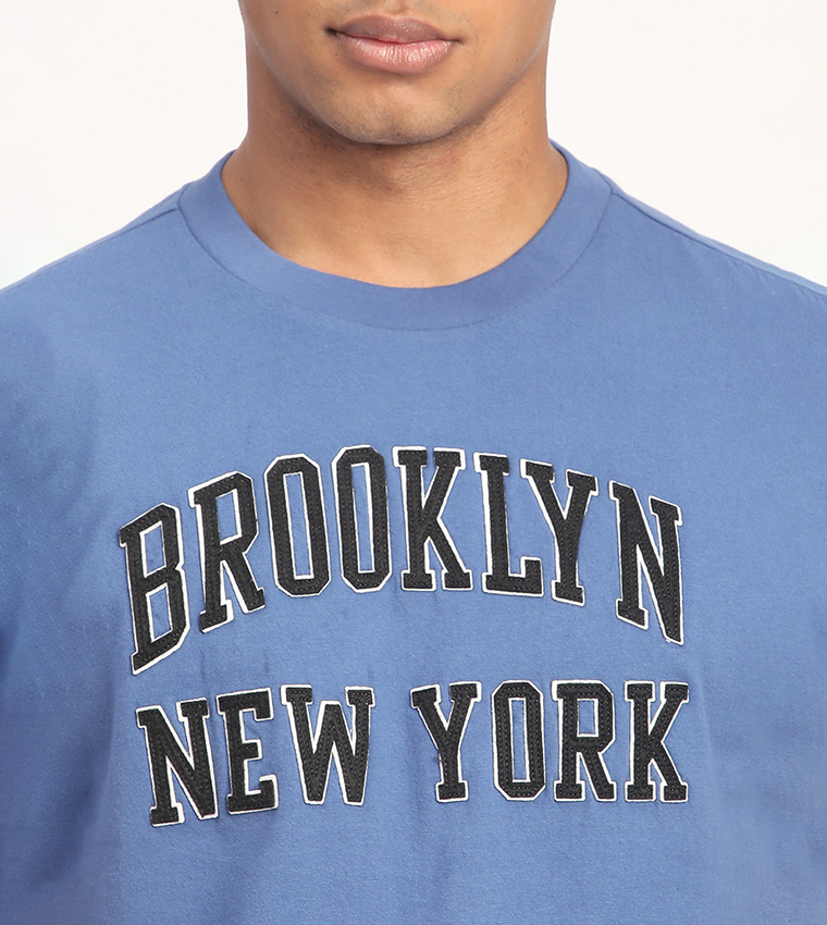 Aero Men's Brooklyn New York Applique T-Shirt