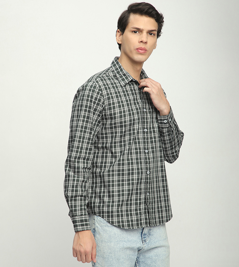 Aero Men's Plaid Long Sleeves Shirt
