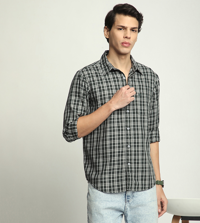 Aero Men's Plaid Long Sleeves Shirt