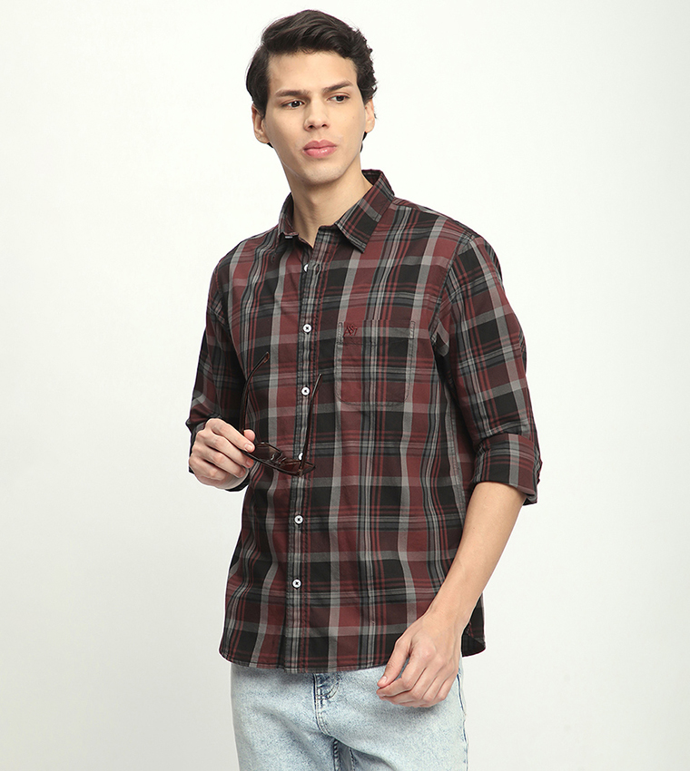 Aero Men's Plaid Long Sleeves Shirt
