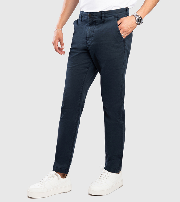 Aero Men's Mid Rise Slim Fit Chinos