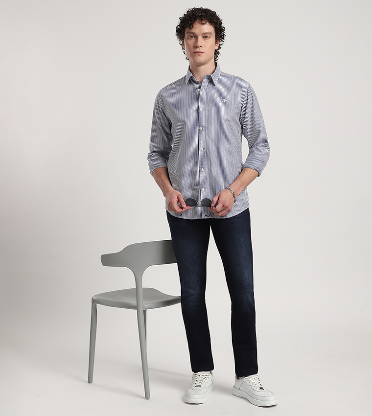 قميص ايرو رجالي كم طويل بشعار مطرز 