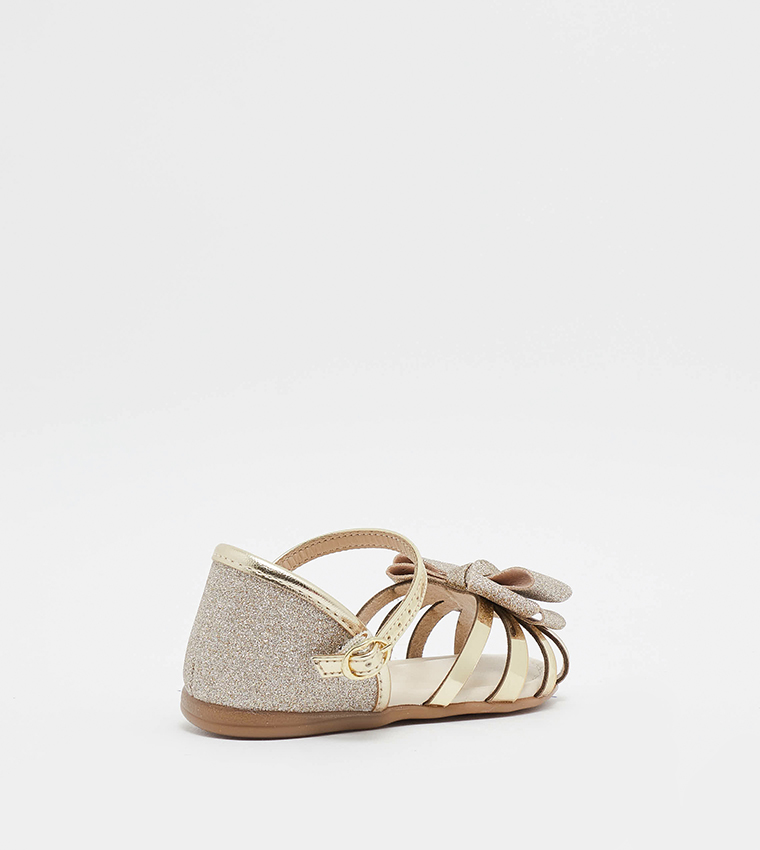 STEVEN Bow Detail with Buckle Closure