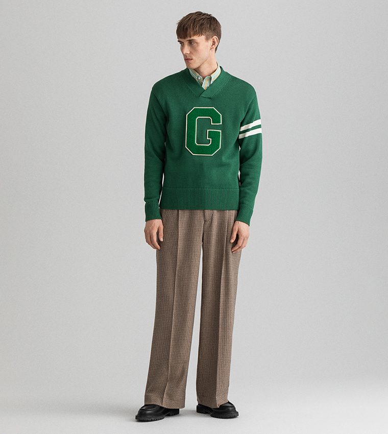Collegiate V-Neck Long Sleeves Sweater