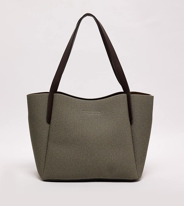 Textured Zippered Tote Bag