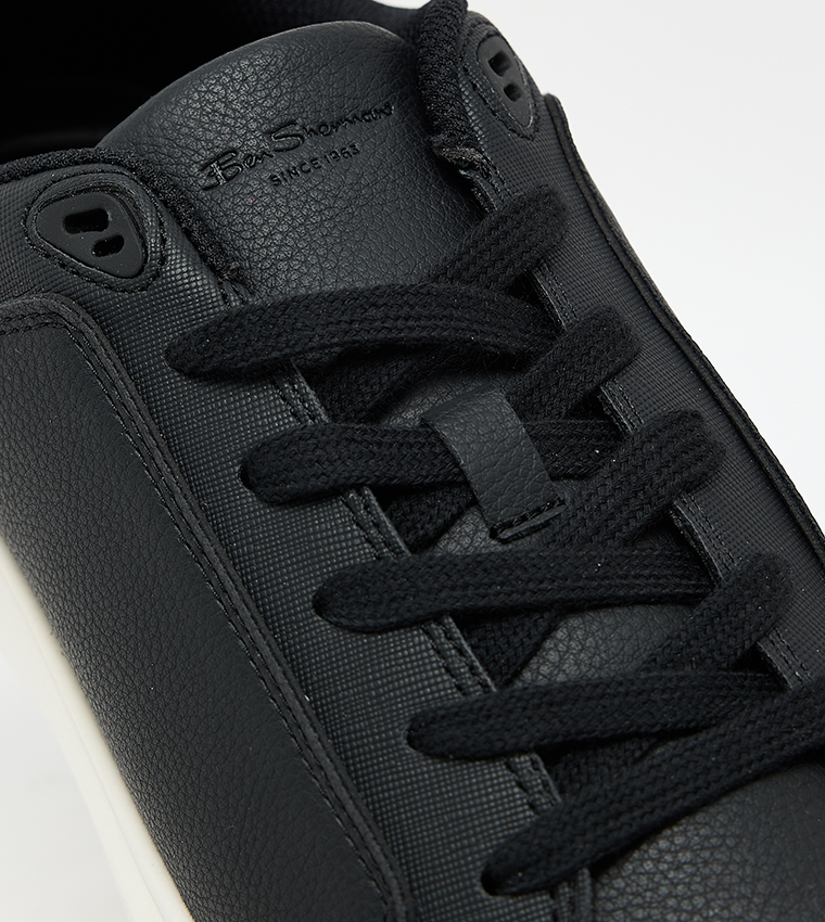 Solid Retro Lace-Up Sneakers