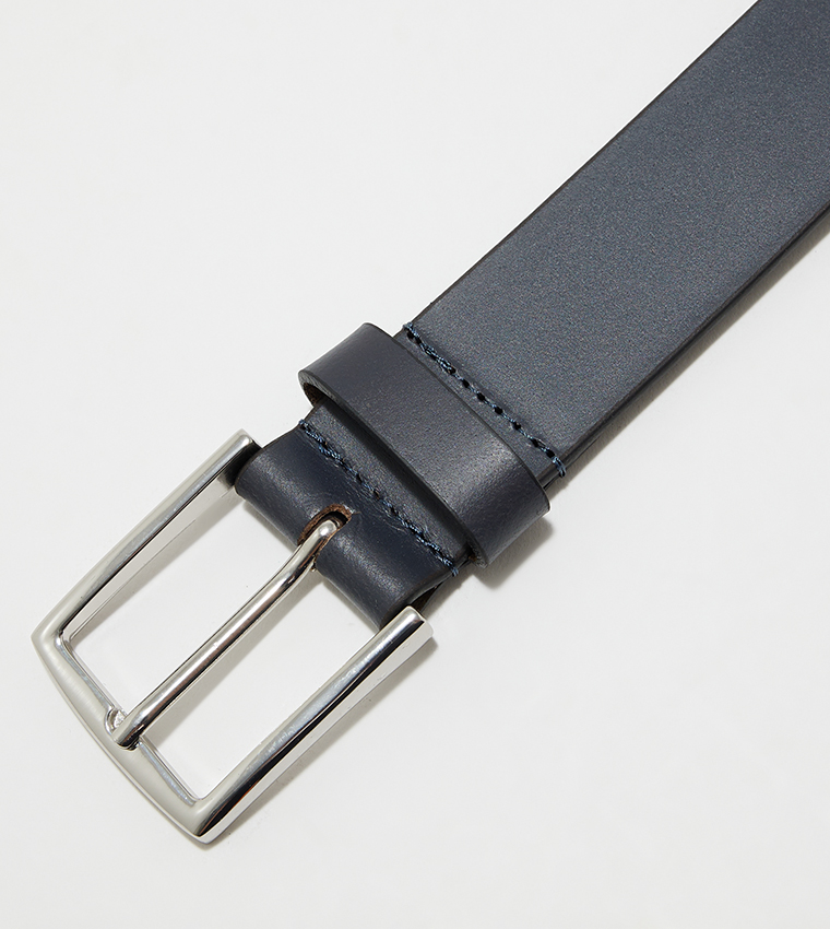 Buckle Closure Leather Belt