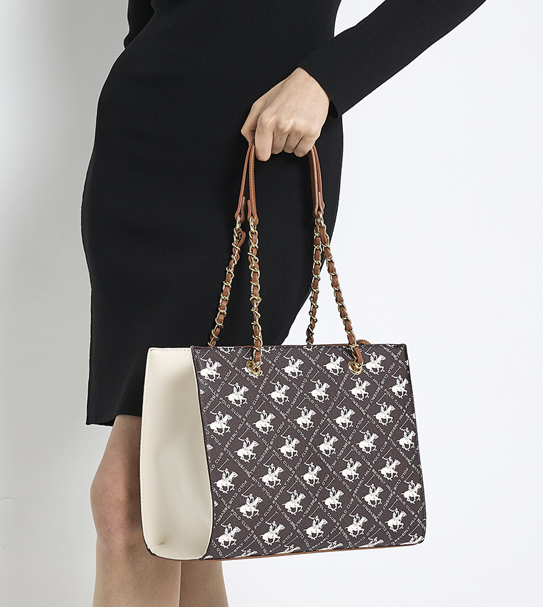 Logo Patterned Zippered Shoulder Bag