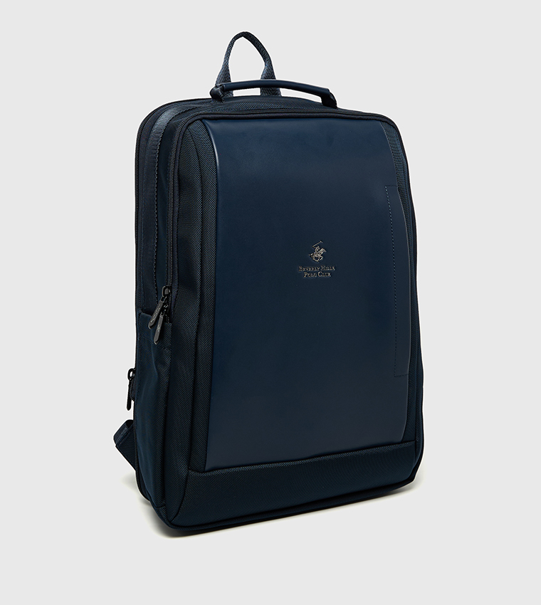 شنطة ظهر بسحاب 