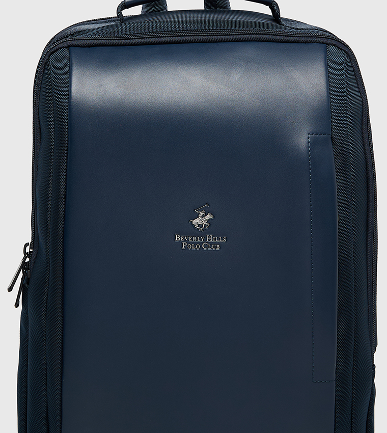 شنطة ظهر بسحاب 