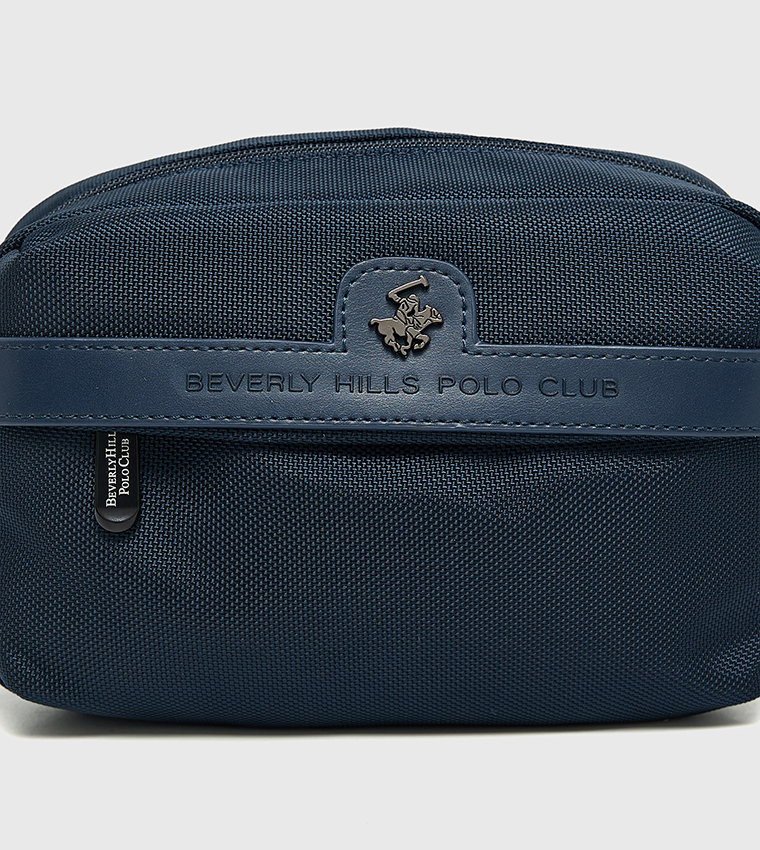 شنطة يد رجالية بشعار