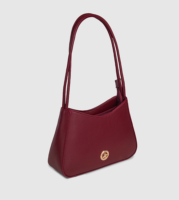 شنطة كتف نسائية بشعار 