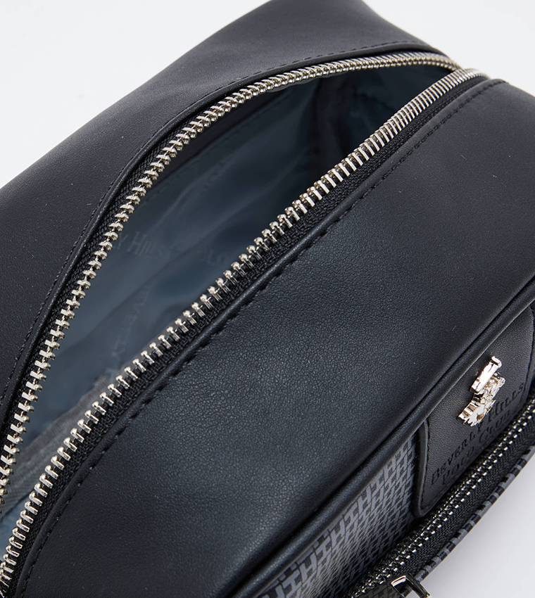 Logo Detail Toiletry Bag