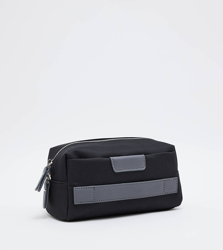 Logo Detail Toiletry Bag