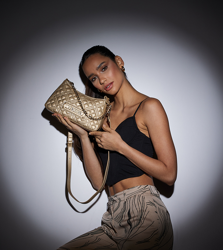 Logo Detail Quilted Shoulder Bag