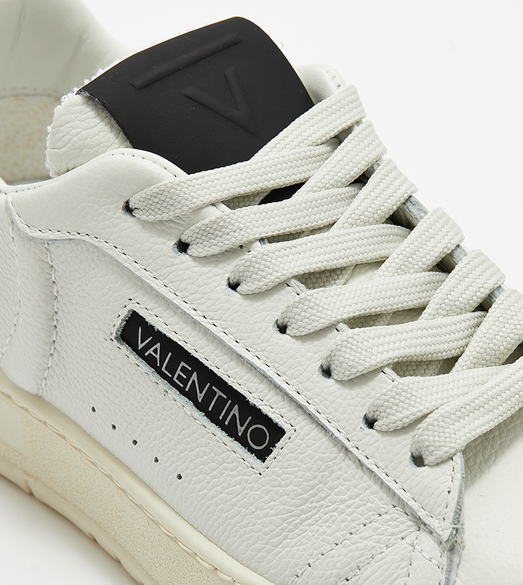 VALENTINO スニーカー ホワイト 楽天市場】ヴァレンティノ VALENTINO ロックスタッズ アン